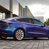 tesla-model-3-dynoprism-2880w.JPG